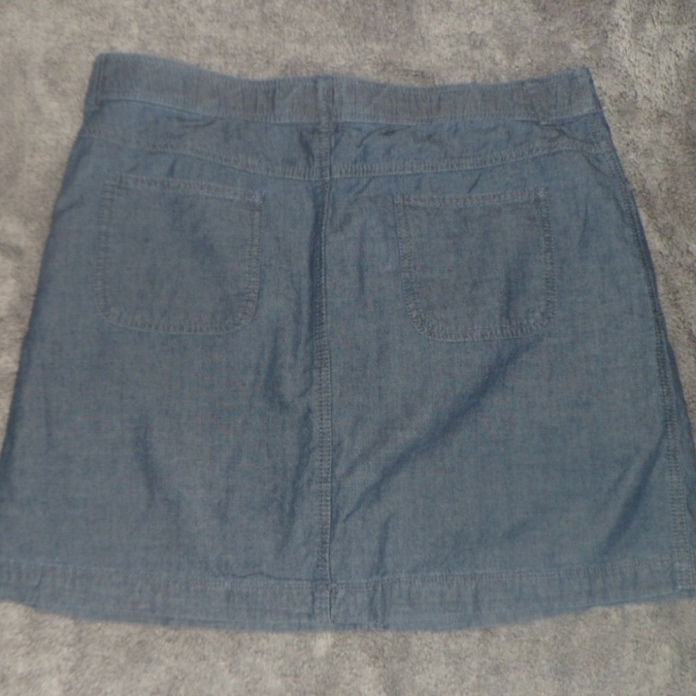 White Stag Skort w Tie and Zip - Picture 4 of 6